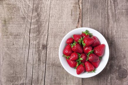 6 surprising health benefits of strawberries
