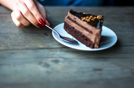 5 healthy foods to fight sugar cravings