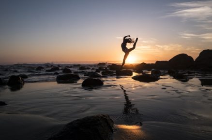 5 simple ways to get rid of back pain