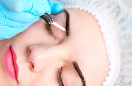 Microblading for Bold Eyebrows – Should You Give the Enhanced Brows a Chance?