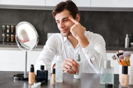 What’s the Gender-Neutral Approach in the Makeup industry?