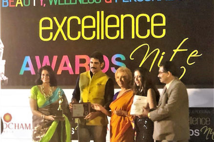 Sawadhee Spa bags the Best Standalone Luxury Spa Award at the ASSOCHAM