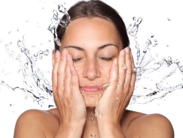 Fighting Acne with Hygienic Practices + Right Products