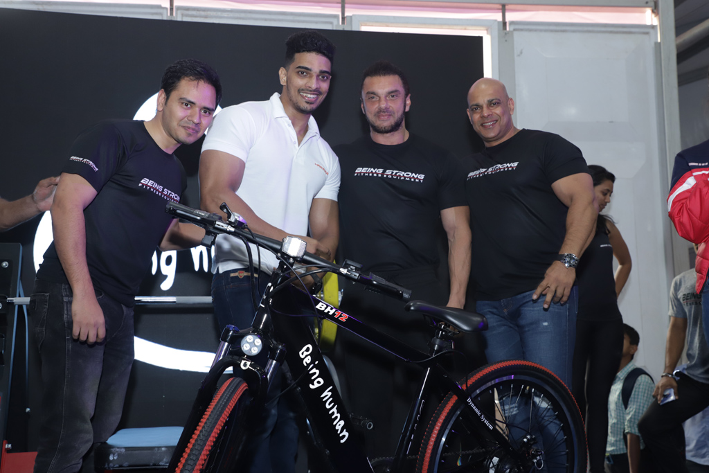 Sohail Khan at fitness challenged held by BeingHuman E-cyles and BeingStrong Fitness Equiptments (5)