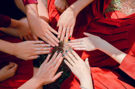 Do’s and Don’ts for Healthy Nails