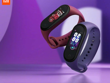 Mi Smart Band 4: Ultimate Fitness Tracker
