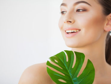 6 simple tips to retain the glow on your skin post-Diwali