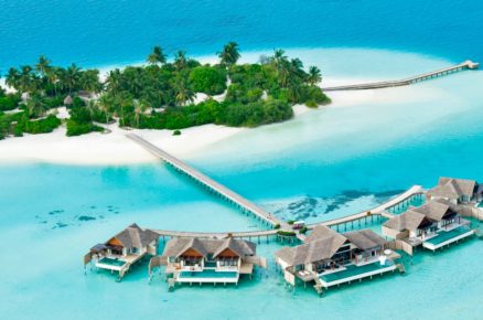 A Labyrinth of Luxury