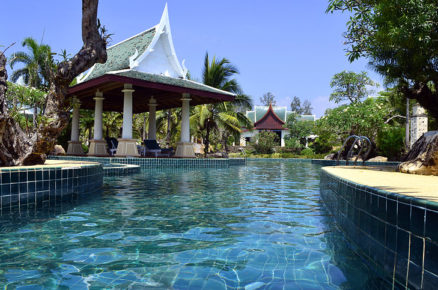 Lap of Luxury!