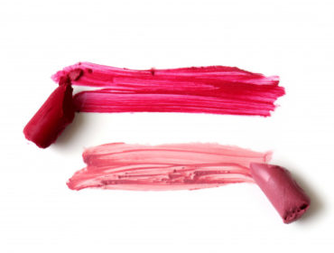 How to Avoid Buying Counterfeit Beauty Products?
