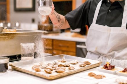 10 Interesting Chef Hacks that’ll Change your Cooking Style