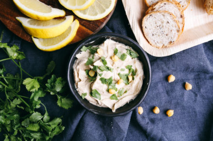 7 Healthy Dips and Spreads You Can Easily Make at Home