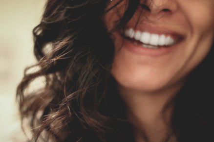 Avert Junk Edibles from Wedging Your Oral Well-Being