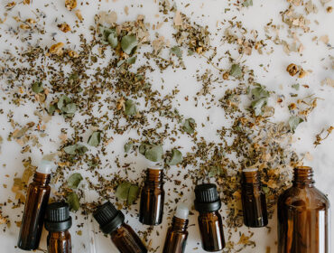 5 types of Essential Oil Scents to help you Relax