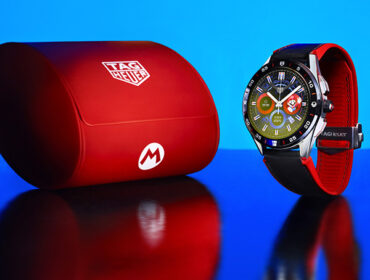 Super Mario takes over Tag Heuer Connected!