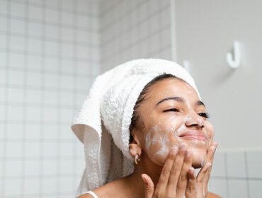 How to Wash Face Properly- An Explanatory Guide for All Skin Types