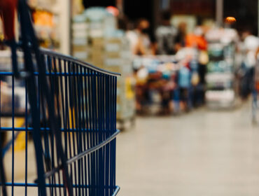 Know The Difference Between Organic & Chemical Based Products Before You Hit The Stores