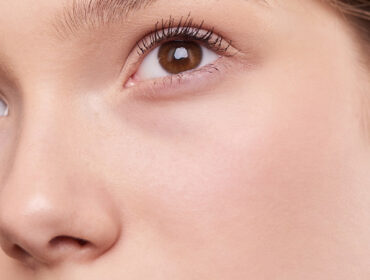 Looking to Sparkle your Skin? Try OxyGlow Cosmetics New Range