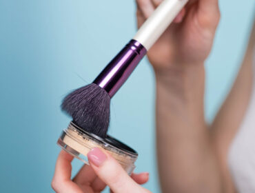 A Flush of Blush for The Right Glam Look