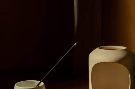6 Psychological Benefits of the Burning of Incense Sticks