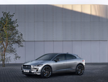Jaguar Land Rover’s 2030 Sustainability Targets Herald Green Innovations in the Automobile Sector