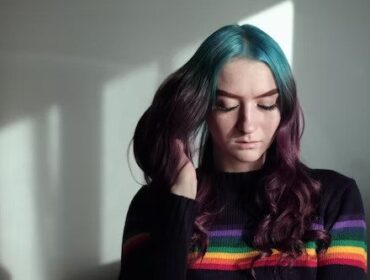 5 Fixes to Treat & Mend Your Color Damaged Hair