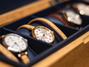 Sophisticated Timepieces To Compliment Your Look!
