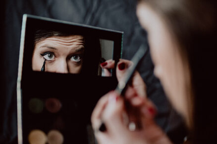 5 Beauty Hacks for a Perfectly Winged Eyeliner