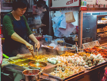 The Ultimate Guide to Popular Street Foods from Around the World