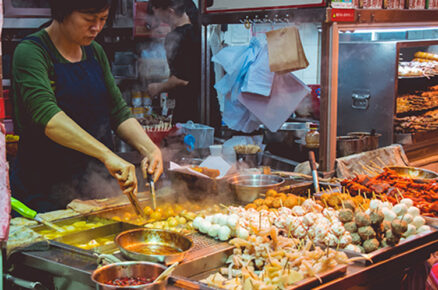 The Ultimate Guide to Popular Street Foods from Around the World