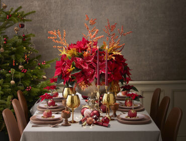 Hosting for the Holidays? Create a Festive Tablescape to Impress Your Guests