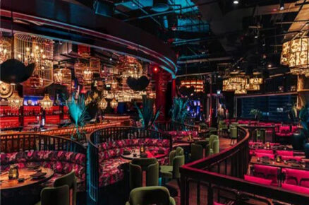 Top Places to Enjoy Christmas Brunch in Dubai