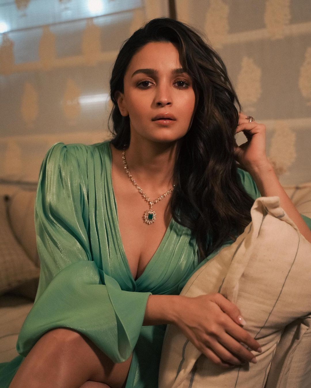Can Sustainable Jewellery Save the Planet-Cover Image