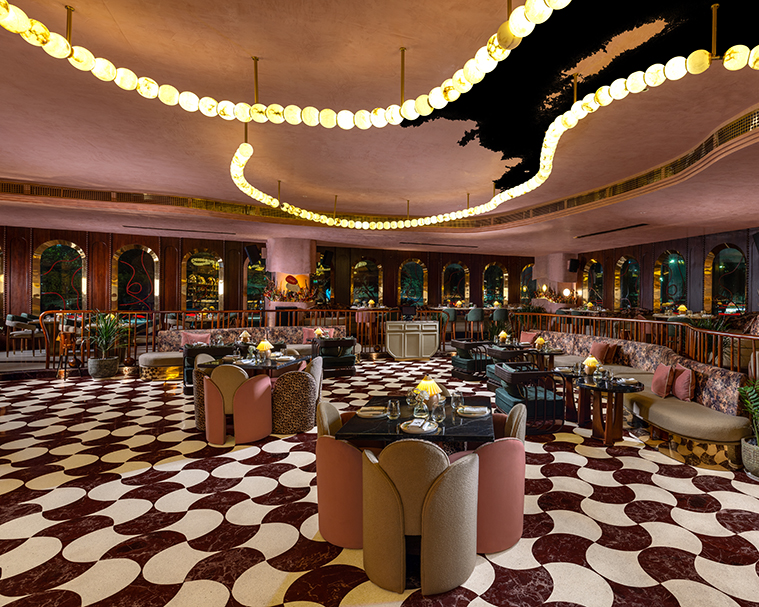 The Bustling Locales Of Gurgaon Collide With Culinary Art and Glamour At The Cosy Box-Cover Image