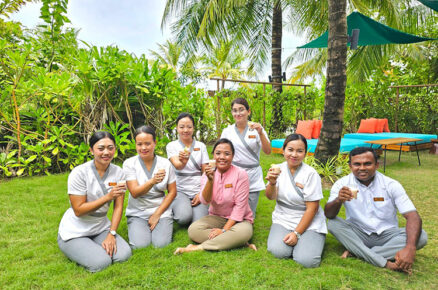 ELE|NA Weaving Wellness & Sustainability