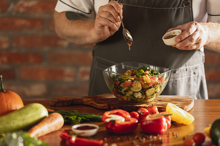 Want To Stay Healthy This Monsoon These Changes In Your Diet Might Help-Cover Image