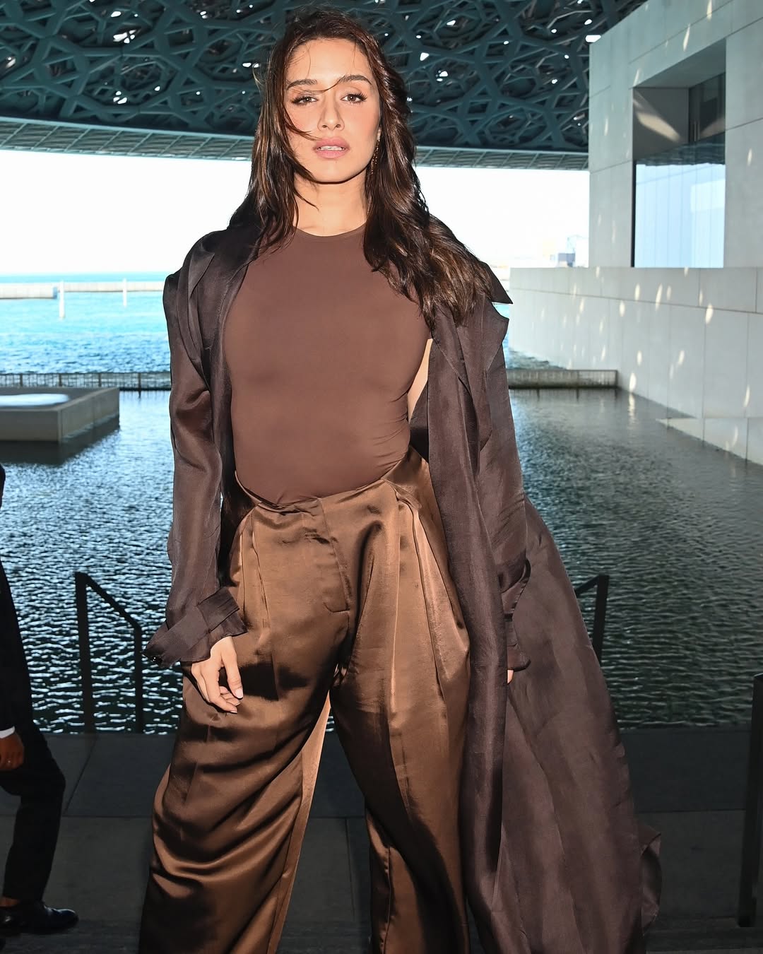 Fashion Forecast Styling Chocolate Brown for Fall-Winter-Cover Image